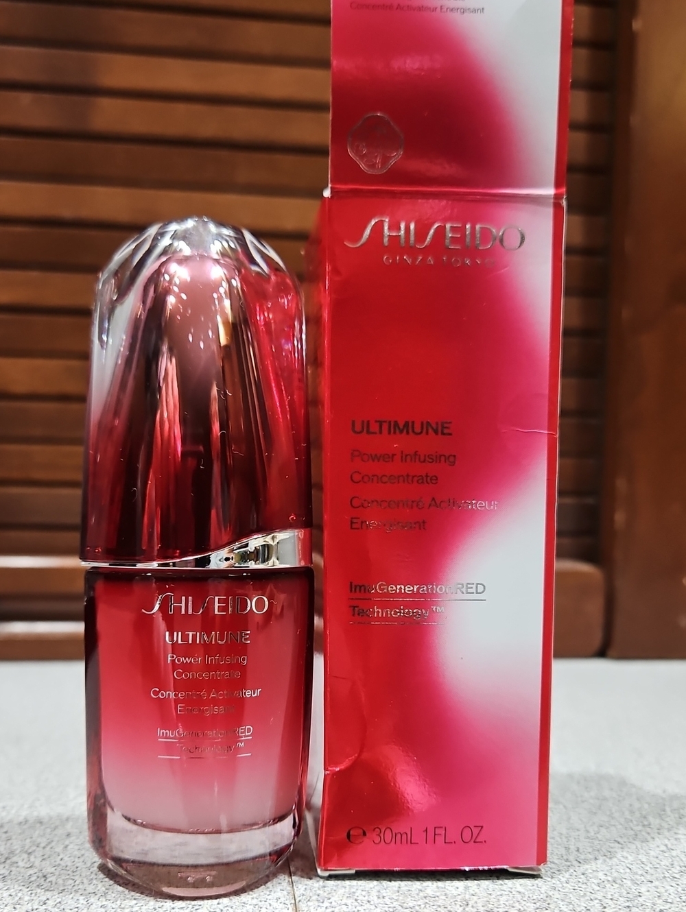 Shiseido Ultimune Power Infusing Concentrate, a popular antioxidant